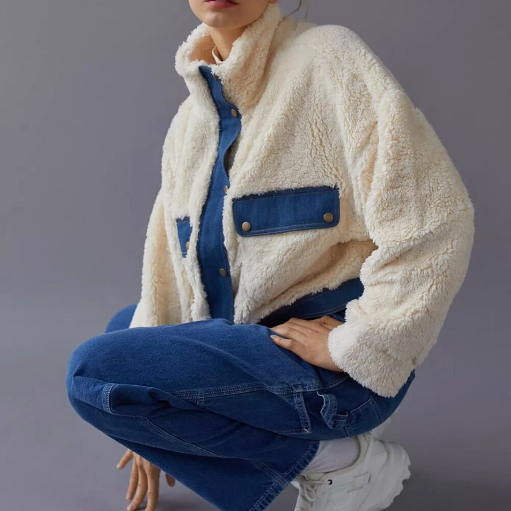 Urban Outfitters Cozy Sherpa Jacket Small